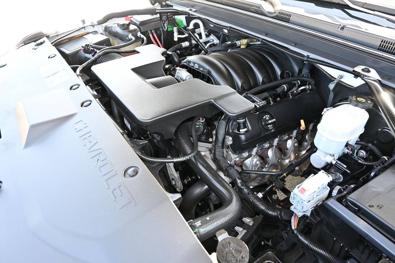 2019 Chevrolet Suburban 23