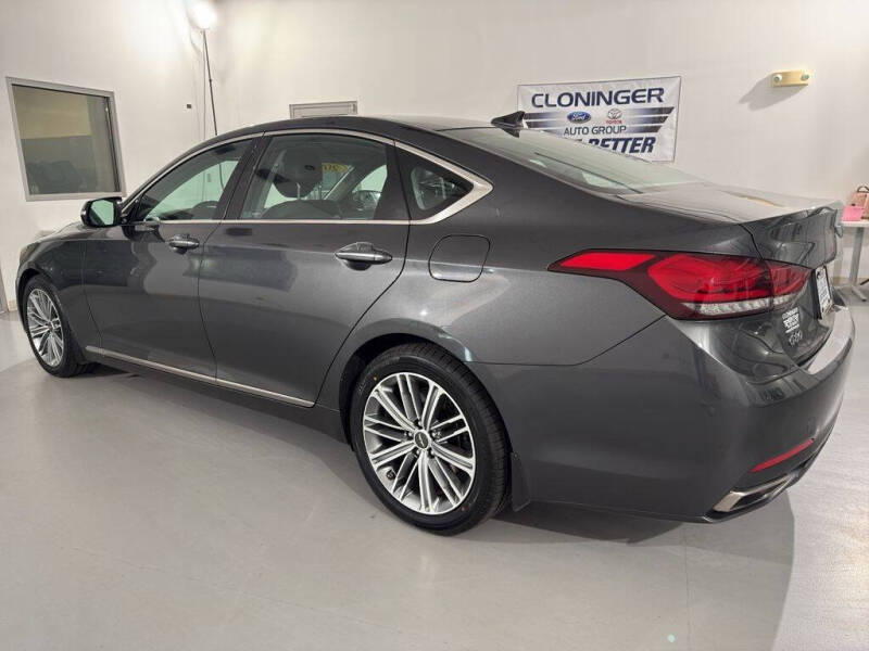 2020 Genesis G80