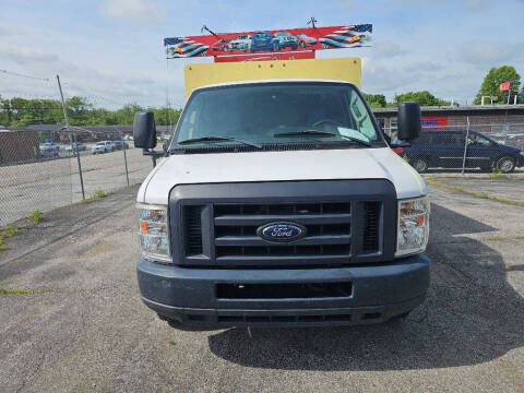 2019 Ford E-Series E-450 SD