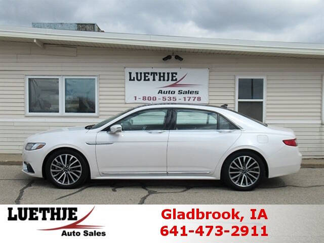 2019 Lincoln Continental Select