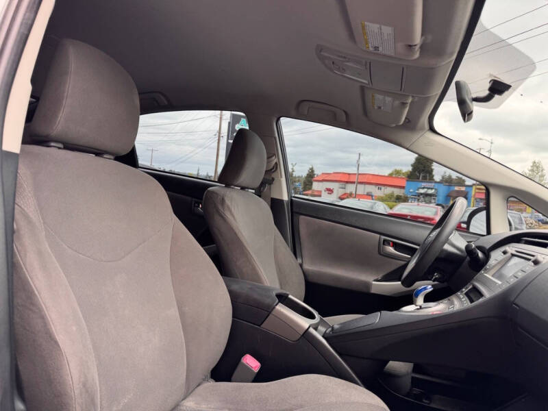2012 Toyota Prius Three