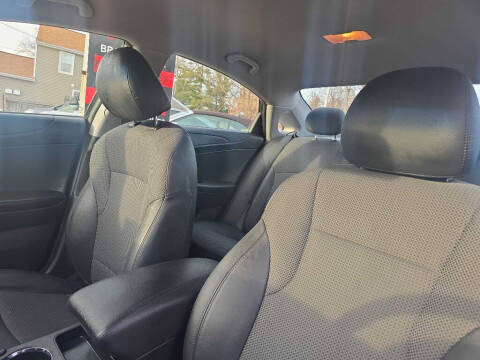 2013 Hyundai Sonata SE