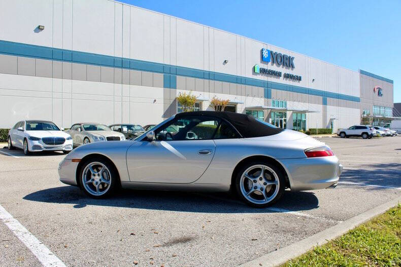 2003 Porsche 911