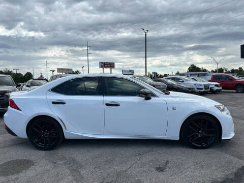 2015 Lexus IS 250 Crafted Line