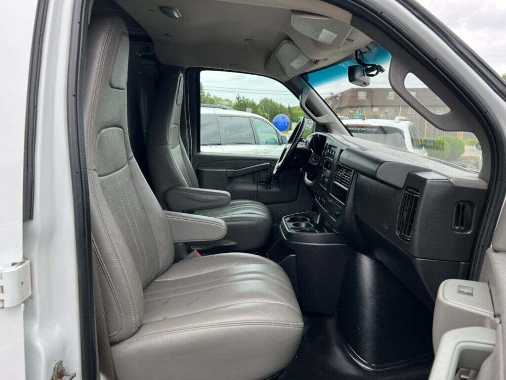 2019 Chevrolet Express for sale at Conway Imports in   Streamwood, IL