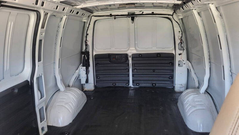 2020 Chevrolet Express 2500