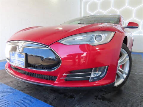 2013 Tesla Model S Performance