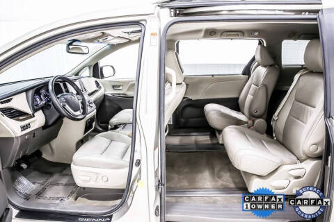 2017 Toyota Sienna