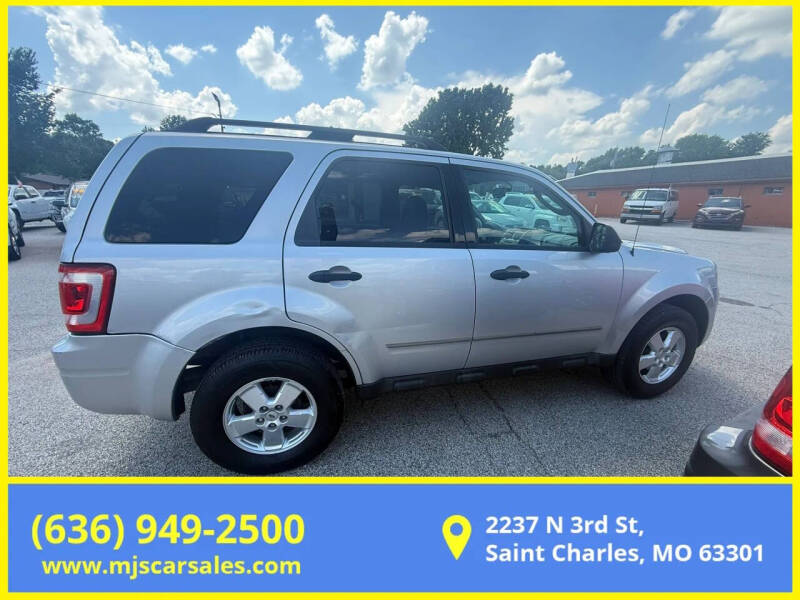 2011 Ford Escape XLT