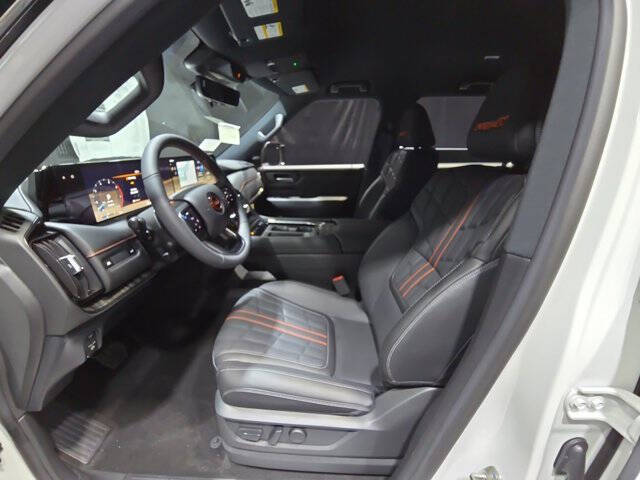 2025 Nissan Armada PRO-4X