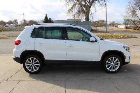 2017 Volkswagen Tiguan 2.0T Wolfsburg Edition 4Motion