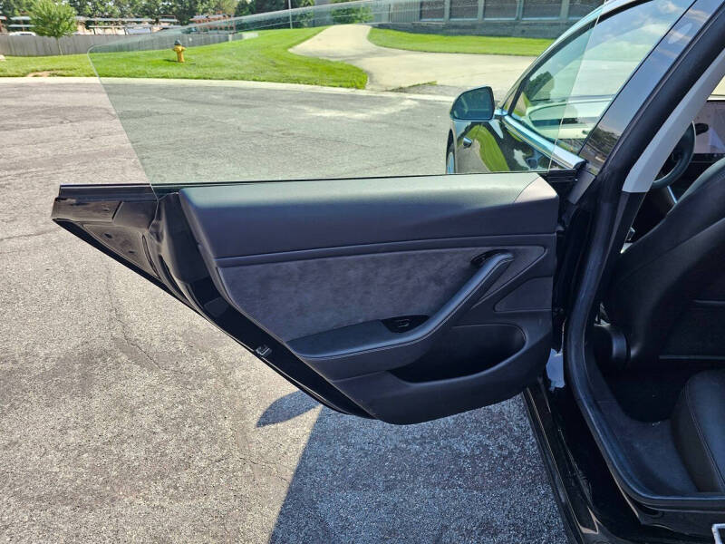 2019 Tesla Model 3 Long Range - Photo 17