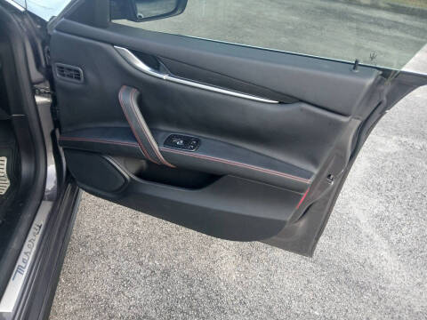 2016 Maserati Ghibli S