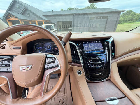 2016 Cadillac Escalade Platinum