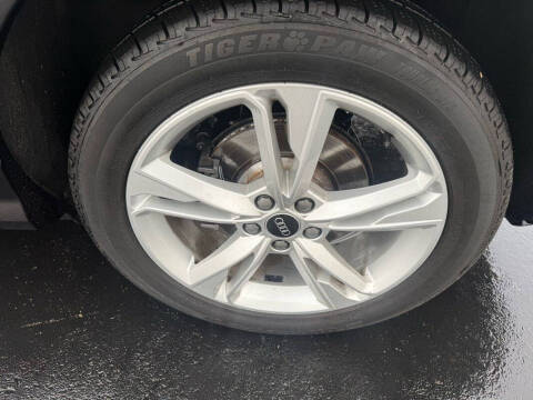 2021 Audi Q3 quattro S line Premium 45 TFSI