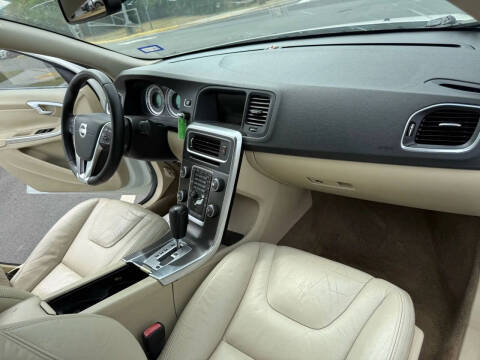 2012 Volvo S60 T5
