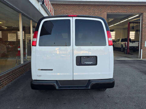 2020 Chevrolet Express LS 2500