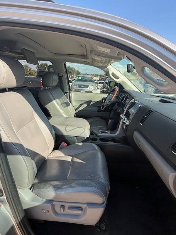 2012 Toyota Sequoia Platinum