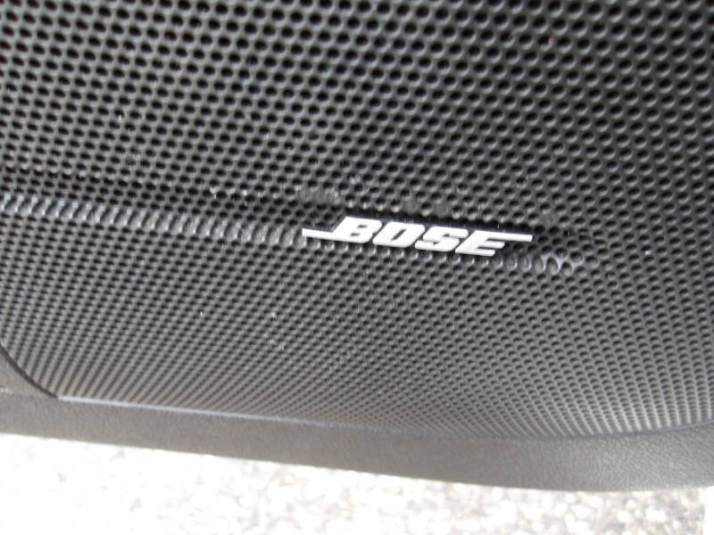 2011 GMC Acadia Denali