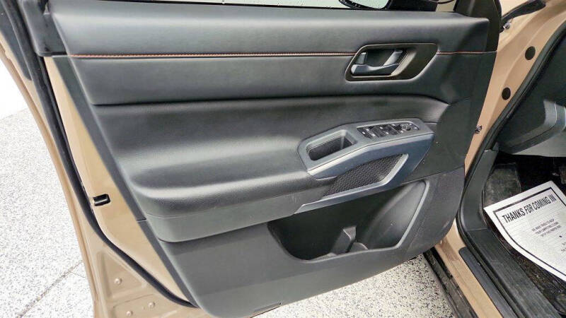 2024 Nissan Pathfinder Rock Creek