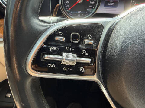2019 Mercedes-Benz E-Class E 300