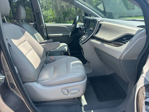 2020 Toyota Sienna