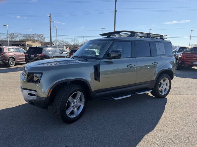 2023 Land Rover Defender 110 SE