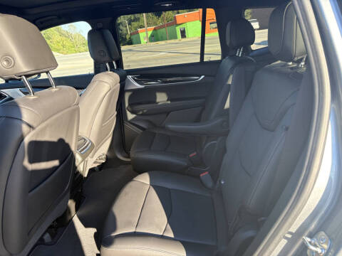 2025 Cadillac XT6 Premium Luxury