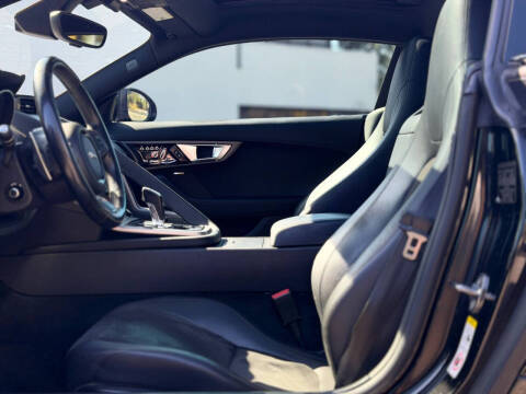 2016 Jaguar F-TYPE