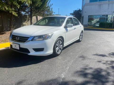 2014 Honda Accord for sale at Super Bee Auto in Chantilly VA