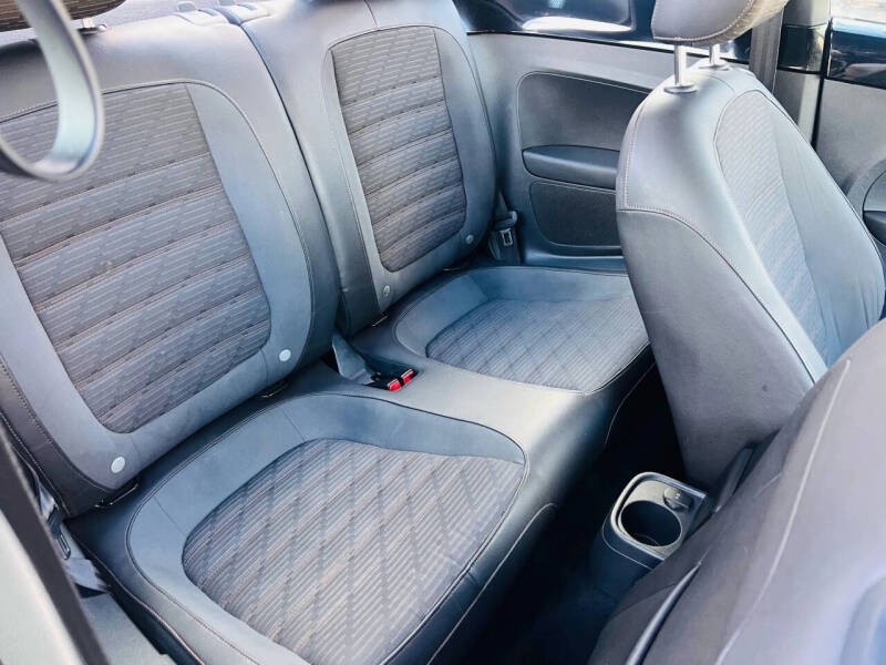 2013 Volkswagen Beetle