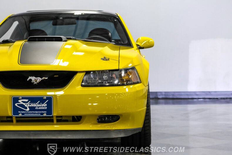 2003 Ford Mustang Mach 1 Premium