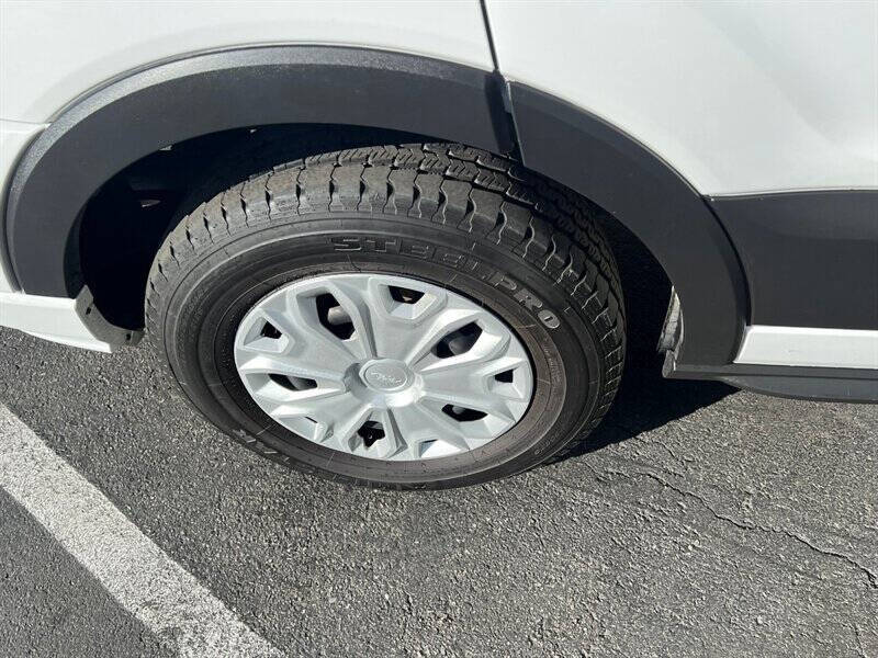 2023 Ford Transit 350 XLT