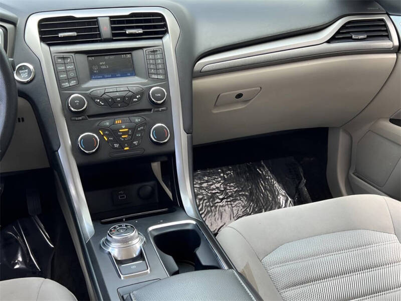 2018 Ford Fusion Hybrid SE