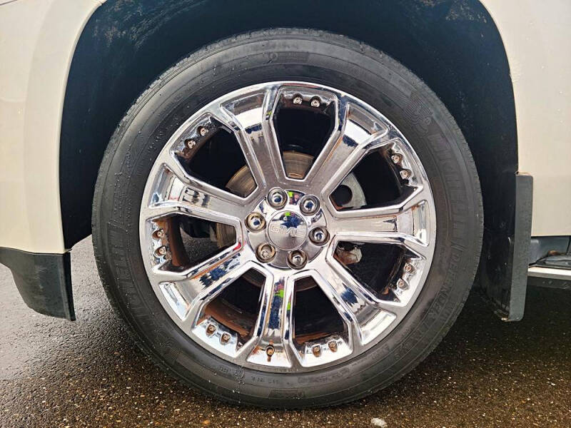 2017 GMC Yukon XL Denali