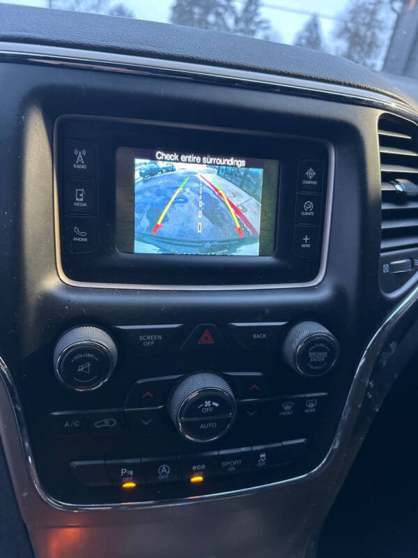 2016 Jeep Grand Cherokee Laredo