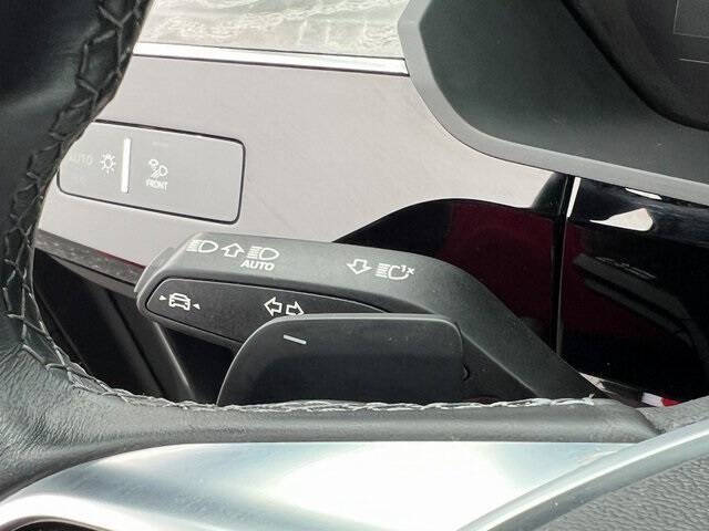 2024 Audi Q8 Sportback e-tron quattro Premium Plus S line