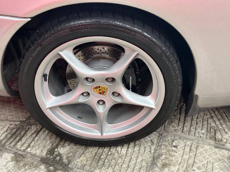 2002 Porsche 911