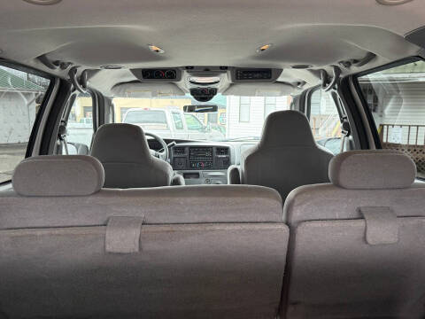 2005 Ford Excursion XLT