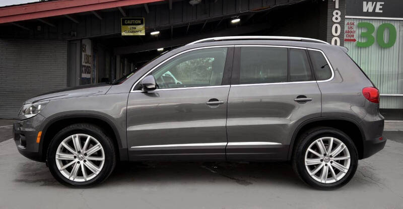 2013 Volkswagen Tiguan SE photo 10