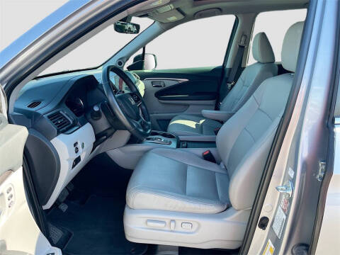 2022 Honda Pilot SE