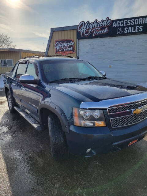 2007 Chevrolet Avalanche for sale at Highside Truck Accessories and Sales llc in Devils Lake, ND