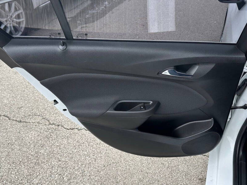 2017 Chevrolet Cruze LT Auto