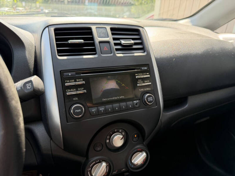 2014 Nissan Versa Note SV
