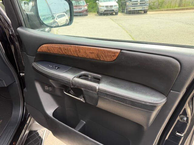 2012 Nissan Armada Platinum