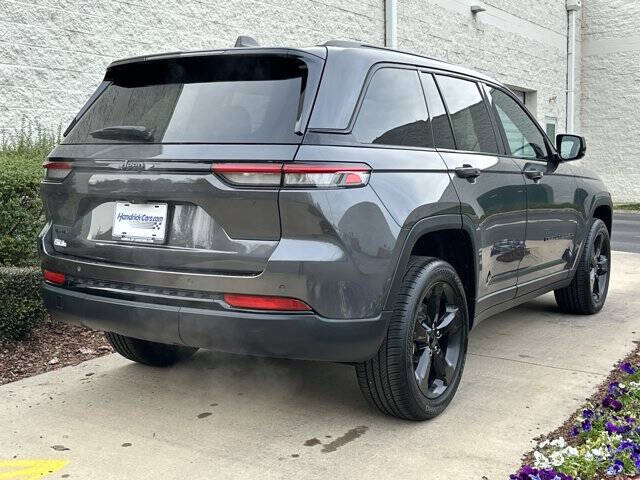 2022 Jeep Grand Cherokee Altitude