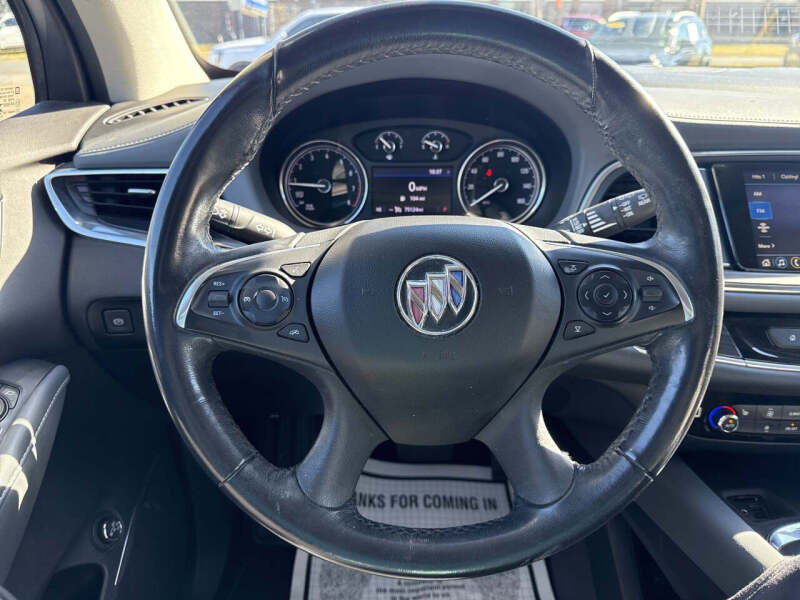 2021 Buick Enclave Essence