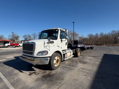 2017 Freightliner M2 112