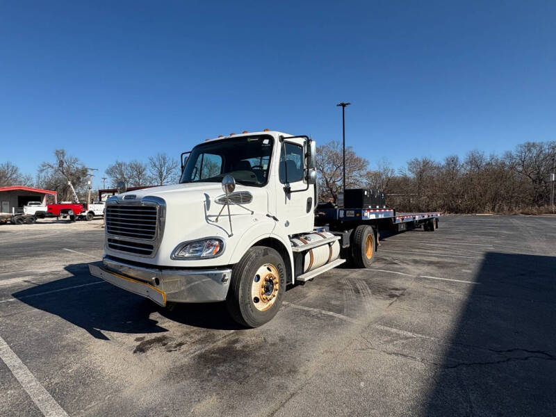 2017 Freightliner M2 112
