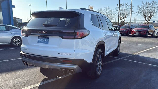 2025 GMC Acadia Elevation